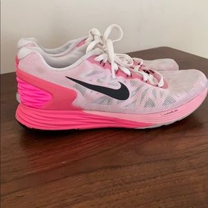 Nike Running “Lunarglide 6”